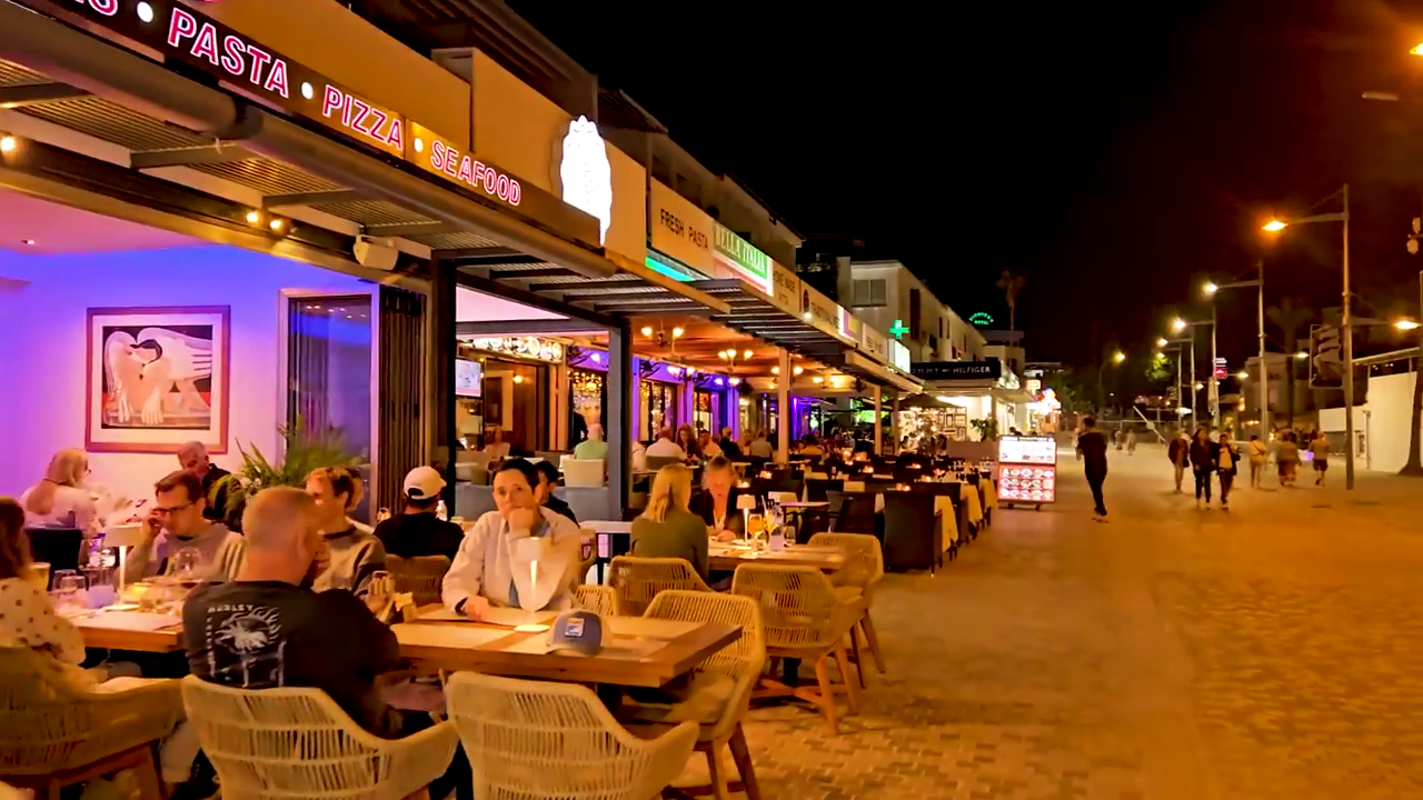 Paphos Nightlife: Restaurants